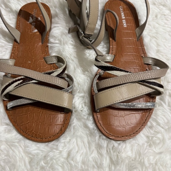 Gianni Bini Strappy Tan Sandals Size 7 - Picture 5 of 11